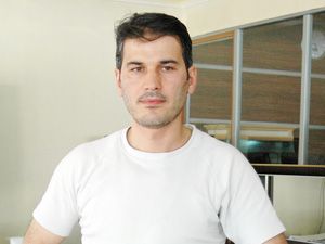 ‘Borcu yoktur kağıdı’ alamayan iş adamı yurt dışına çıkamıyor