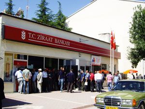 Kululu gurbetçiler gelmeye başladı