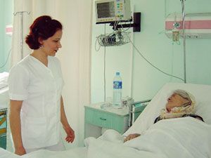 Hemşireliğe ilgi artıyor