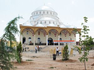Bayezit Camii dualarla ibadete açıldı