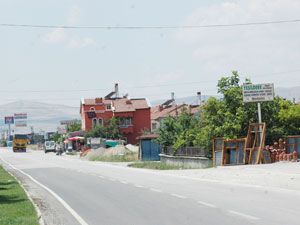 Antalya Çevre Yolu’ndaki esnaflar tedirgin