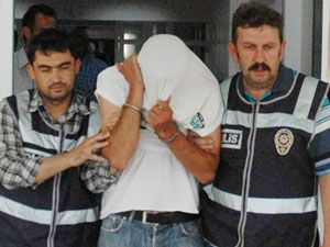 Doktorların otomobillerini soyan hırsız yakalandı