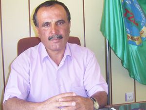 Akbaş, çiftçilerle görüştü