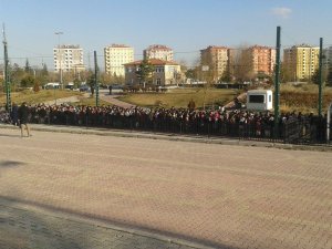 Ulaşım sınav gününde yine patlak verdi