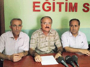 Sosyal haklarımıza göz diktiler