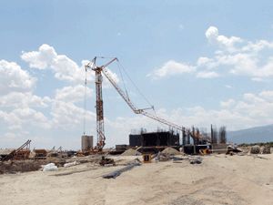 Vinç taşıma halatı koptu: 1 ölü, 1 ağır yaralı