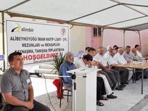 İHL mezunlarının buluşması duygulandırdı