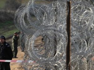 Bulgaristan, Türkiye sınırına duvar örüyor!