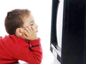 Televizyon, çocuk bakıcısı olarak kullanılmamalı