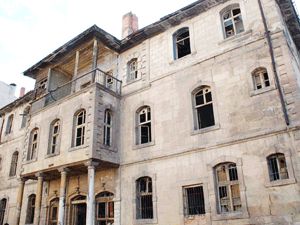 Tarihi bina restore edilecek