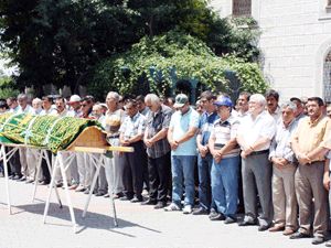 İşadamı Ahmet Demirpolat vefat etti