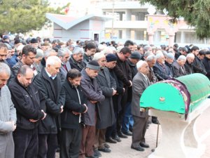 Abdullah Uyar'ın annesi vefat etti