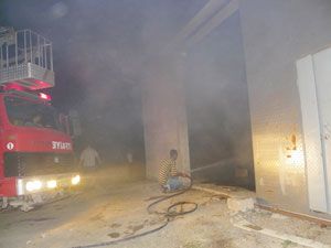 İş yerinde çıkan yangın söndürüldü