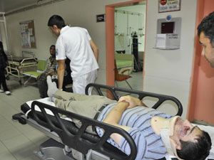 Motosikletler çarpıştı 3 kişi yaralandı