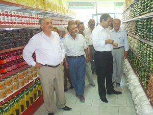 Karapınar İpek Yolu Gıda Bankası hizmette