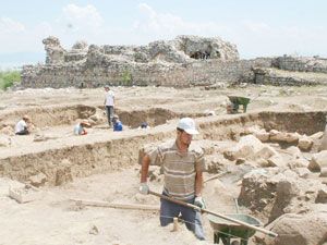 Kubad Abad kazılarında yeni buluntular ortaya çıktı