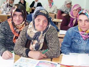 Seydişehir'de, 30 kursiyer sertifikasını aldı