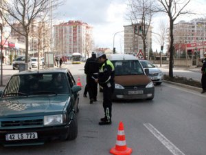 Konya’da sürücülere 'emniyet kemeri' uyarısı