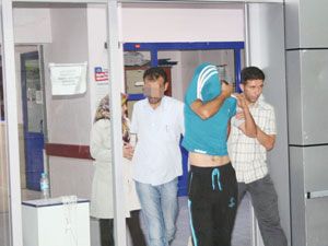 Otobüste uyuşturucu beklerken polise yakalandılar