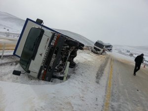 İstanbul Yolu trafiğe kapatıldı
