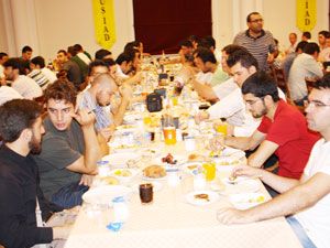 Genç MÜSİAD iftarda buluştu