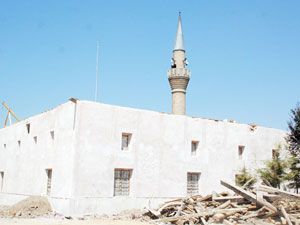 Hacıveyis Camiİ aslına dönüyor