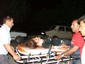 Kulu'da otomobil devrildi: 2 yaralı