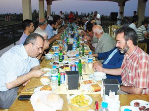 Karatay, iftarda buluşturdu