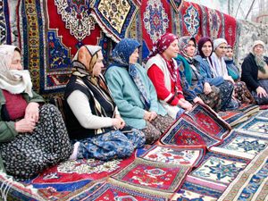 Taşpınar Halısı’na kadınlar sahip çıkıyor