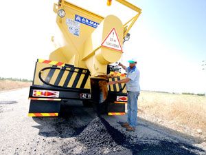Meram’da yol yaması için robot kullanacak