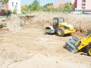 Göçük sonucu oluşan çukur dolduruldu