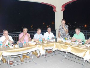 Altınekinliler, bir araya geldi