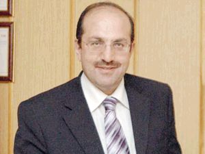 Esen, hocasının üniversitesine rektör oldu