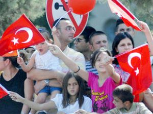 30 Ağustos tüm yurtta coşkuyla kutlanıyor!