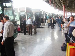 Referandum ve bayram biletleri tüketti