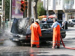 Karaman’da otomobil yangını