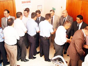 Uğur İbrahim Altay personelle bayramlaştı
