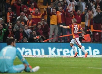 Sneijder: Yine görüşeceğiz Volkan