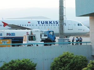 THY uçağı Konya'ya acil iniş yaptı