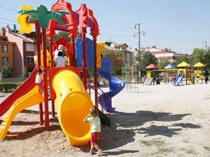 Selçuklu’da parklar modernize ediliyor