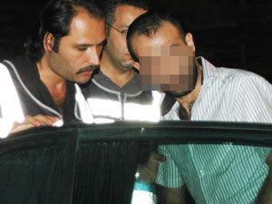 Okul önlerinde uyuşturucu tacirlerine dikkat!