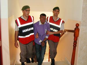 Hüyük'te otomobil hırsızları tutuklandı