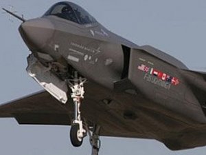 F-4 eğitim uçaklarının yerini F-35 alacak