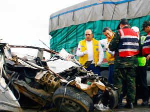Beyşehir yolunda dram: 3 ölü, 1 yaralı