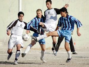 BAL’da açılış derbiyle yapılacak