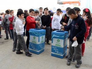 Öğrencilere Uygulamalı Geri Dönüşüm Eğitimi