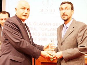 İttifak Holding’e 4 ödül