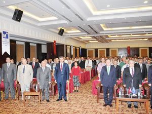 Kazandırmak için çalışıyoruz