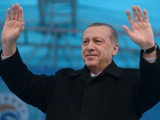Erdoğan'a Demba Ba bestesi sürprizi