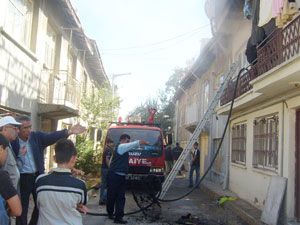 Apartmanda yangın çıktı